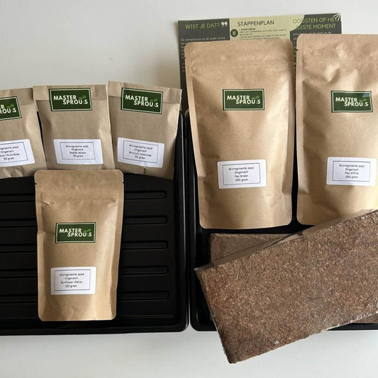 Microgreens zaden starterspakket met kweektrays, biologische zaden (erwt, broccoli, zonnebloem en radijs), substraat en een stappenplan