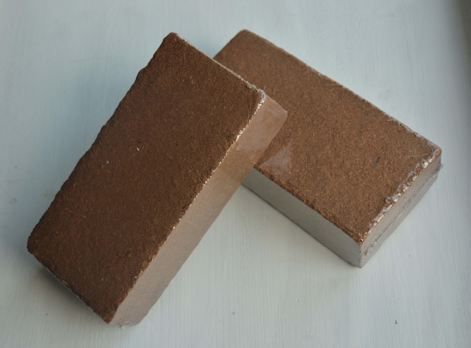 Kokosvezel blokken Substraat om zelf heerlijk Microgreens te kweken!