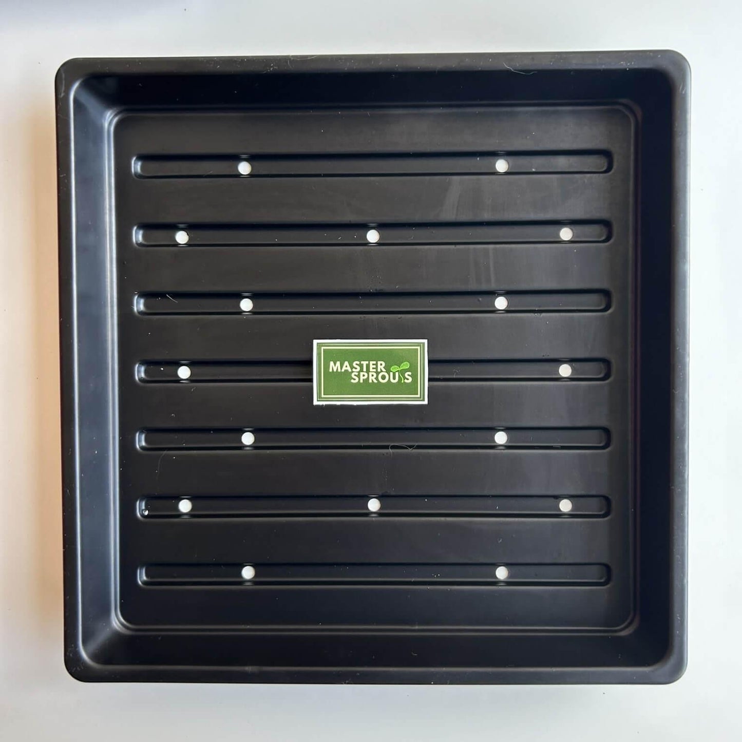 Microgreens Kweektray met gaten voor thuiskweek van microgreens. Duurzaam stevig en professioneel. Microgreens kweektray 1010".